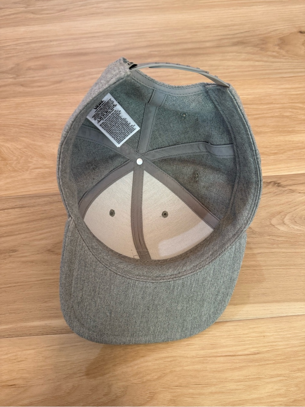 Vans Gray Snapback Hat Checkerboard Logo Flat Brim Cap Mens Like New - Picture 3 of 4